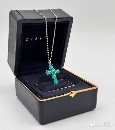 Серебряный кулон Graff