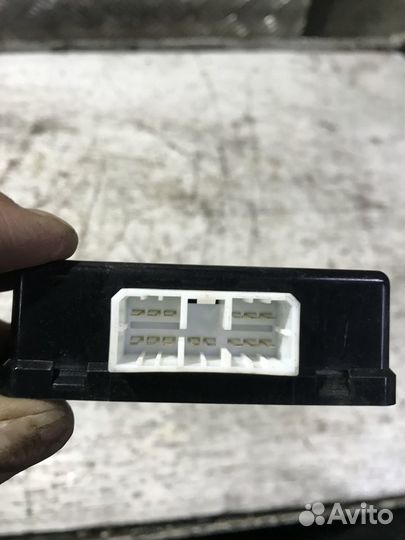 Блок управления парктрониками Ссанг Йонг Кайрон