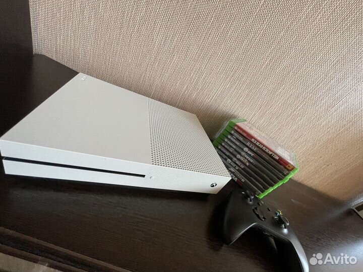 Xbox One S 500gb