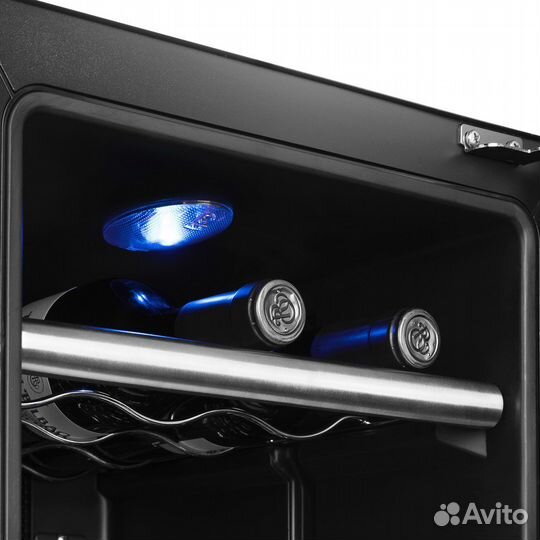 Винный шкаф Kitfort KT-2402