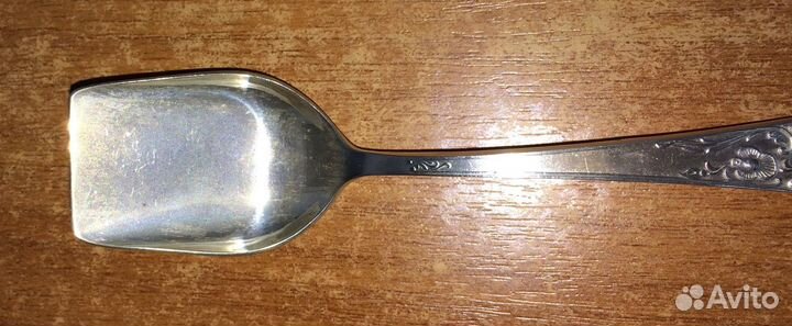 Серебряный совок для сахара 
