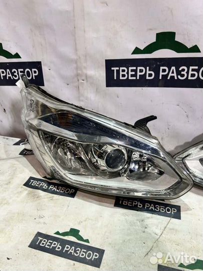 Фара галогеновая Ford Custom 2.2 2012-2018