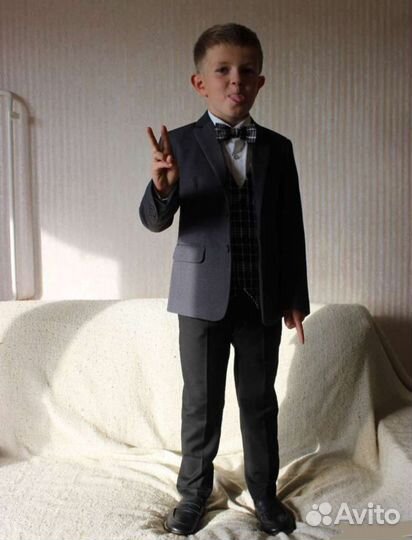 Костюм для мальчика новый 116