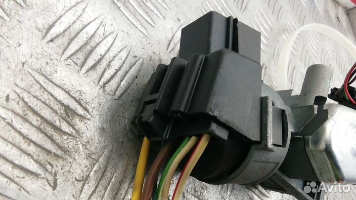 Замок зажигания Land Rover Discovery 3 (2004-2009)