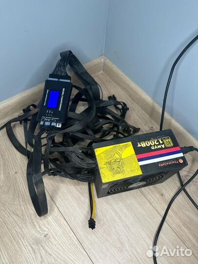 Компьютерный блок питания Thermaltake 1200Вт Амур