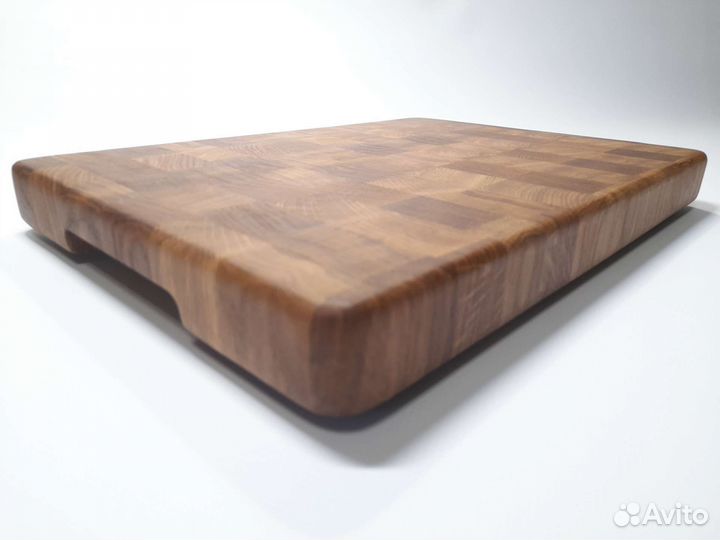 Торцевая разделочная доска из дуба