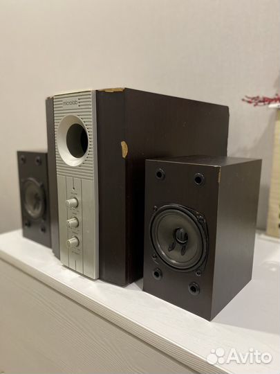 Колонки 2.1 Microlab
