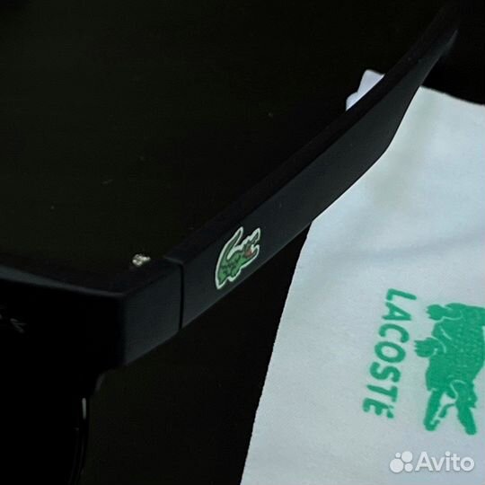 Солнцезащитные очки мужские lacoste