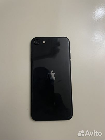 iPhone SE (2020), 128 ГБ