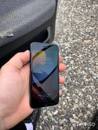 Телефон iPhone 7 128gb