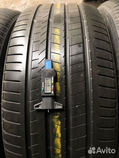 Bridgestone Alenza 001 285/45 R22 110H