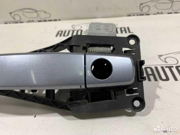 Ручка двери передняя левая Opel Corsa D Z12XEP