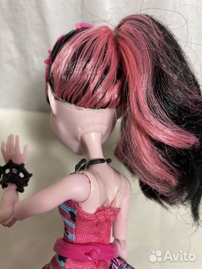 Кукла Монстер Хай дракулаура