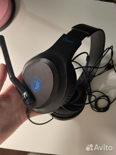 Игровые наушники