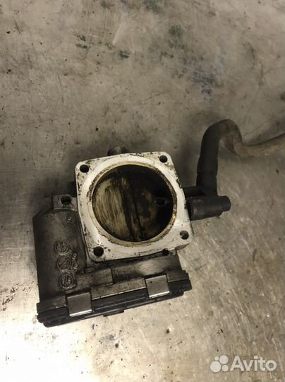 Дроссельная заслонка M112 Mercedes Benz 3.2