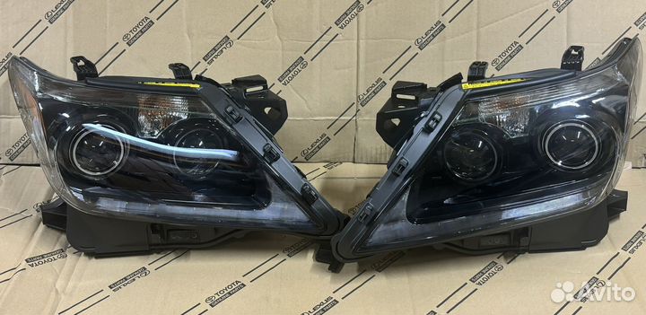 Фары передние для Lexus LX570 (Black)