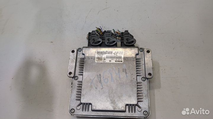 Блок управления двигателем Citroen C5, 2004