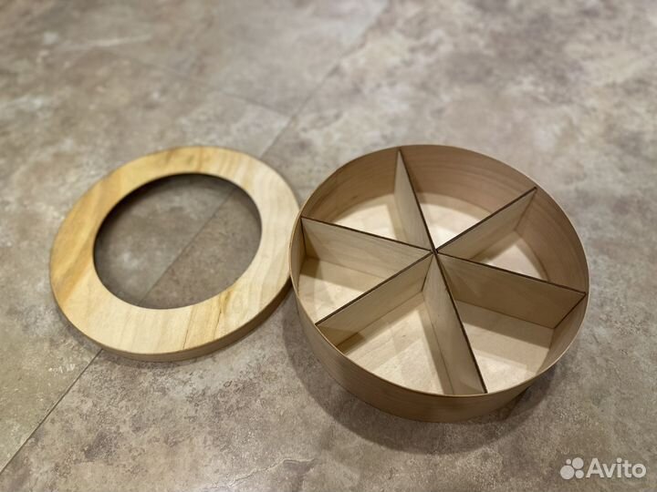 Деревянная коробка с прозрачной крышкой 25 см