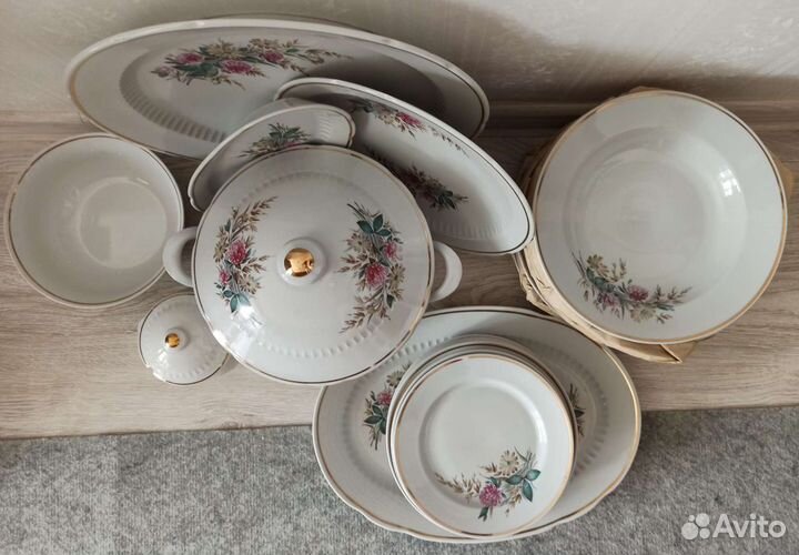 Столовый сервиз,СССР,новый,не использ,6перс,31пред