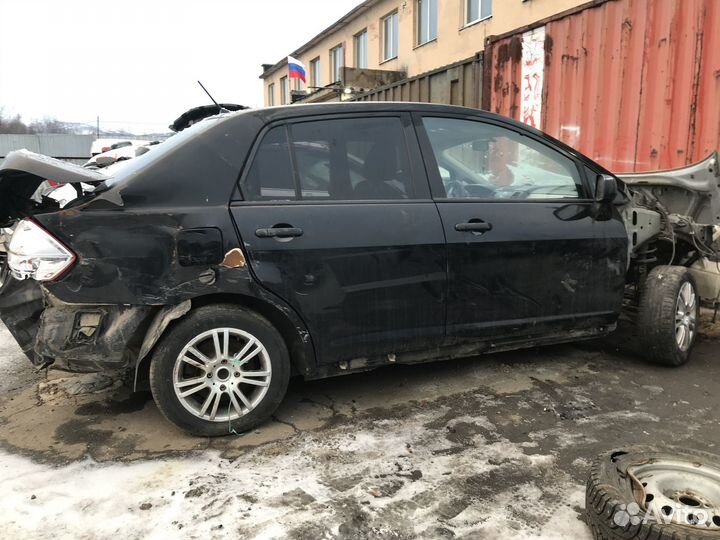 Автомобиль на запчасти Nissan Tiida 1,6 1,8