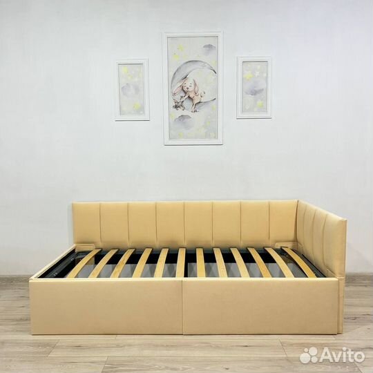 Детская подростковая мебель кровать