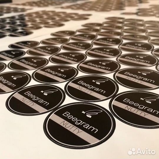 Печать этикеток/ самоклеящиеся наклейки