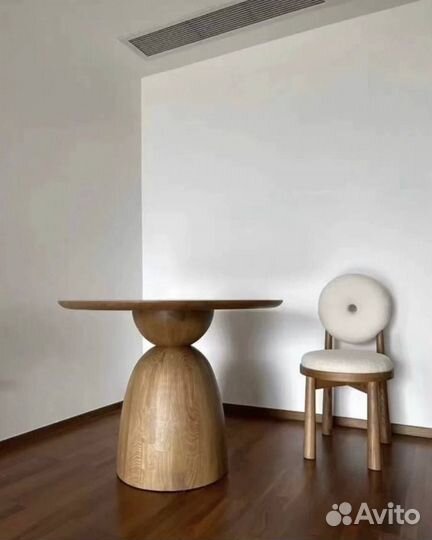 Интерьерный мягкий стул букле