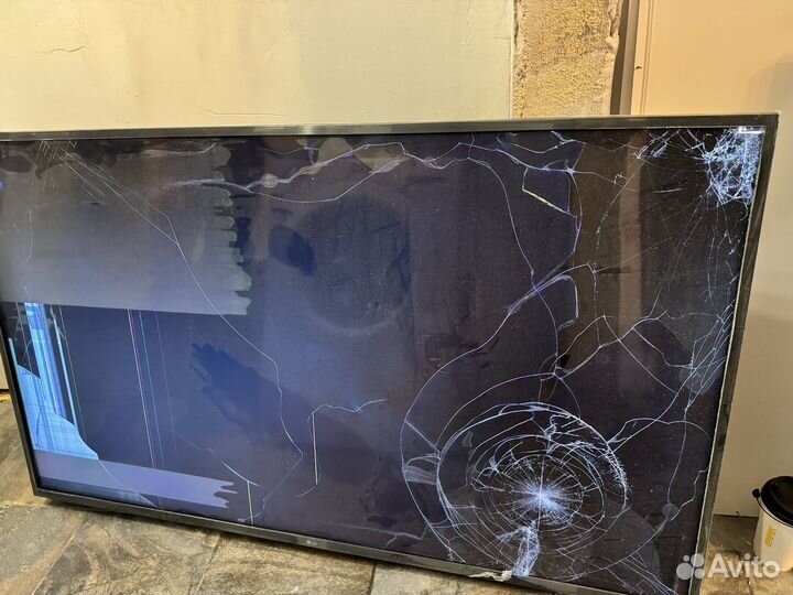 LG на запчасти 55 диагональ