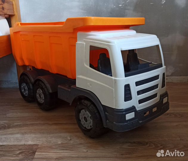 Детская машина