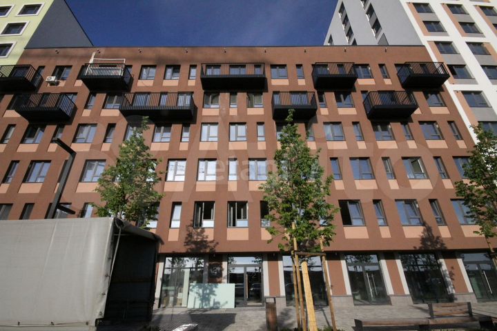 Квартира-студия, 30,4 м², 3/6 эт.