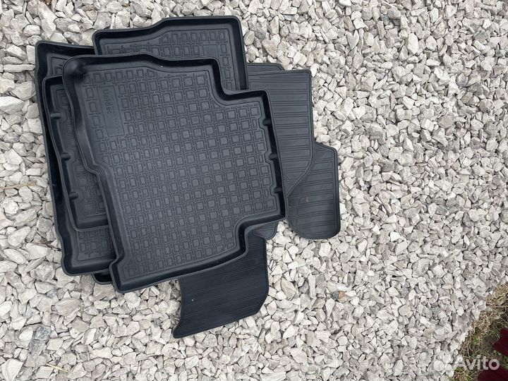 Автомобильные коврики KIA sorento