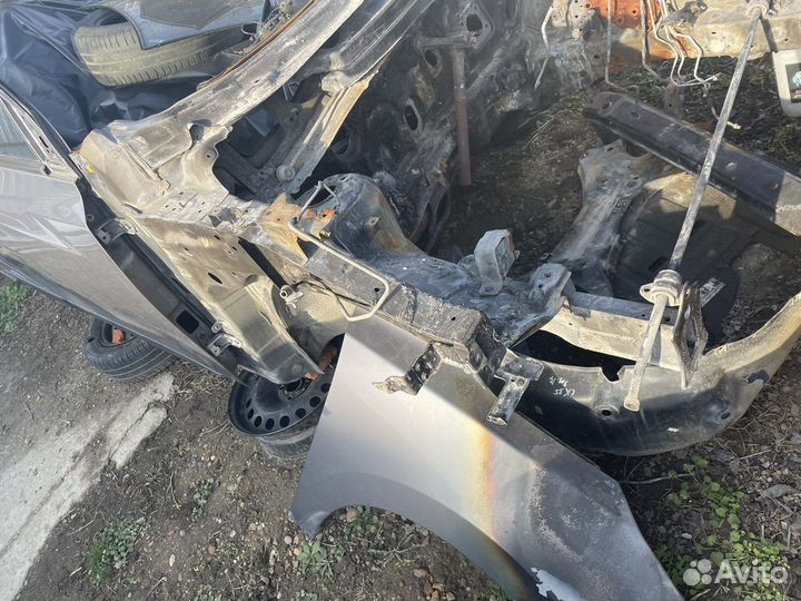 Четверть передняя hyundai ix35 левая/правая