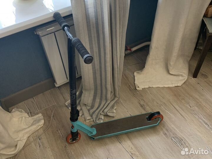 Трюковой самокат Decathlon Oxelo MF 1.8