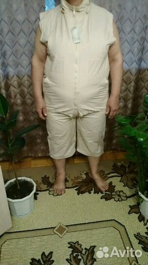 Женский костюм
