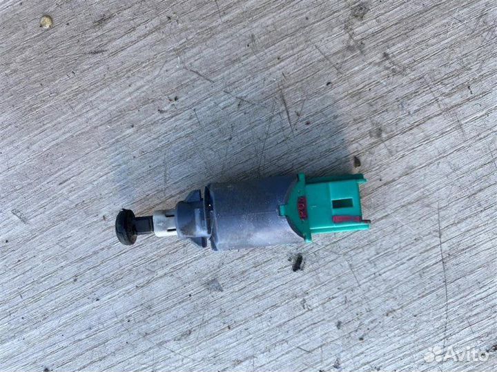 Датчик педали сцепления LADA Largus универсал 5