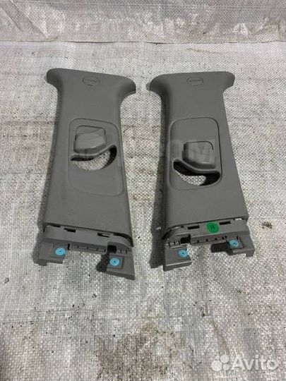 Накладка центральной стойки левая Kia Rio 3 G4FC