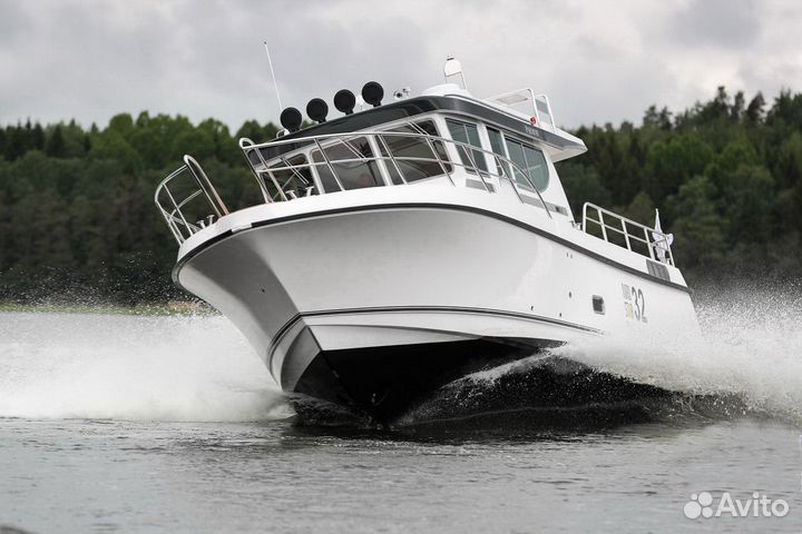 Финский морской катер Nord Star 32 в наличии