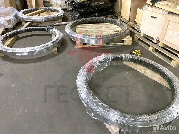 Поворотный круг Komatsu PC230LC-7 206-25-00301