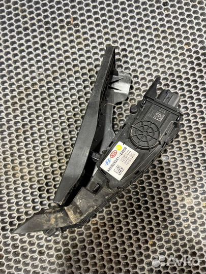 Педаль газа Kia Optima 4 JF G4ND 2.0 2017