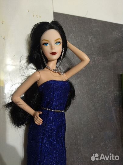 Кукла барби