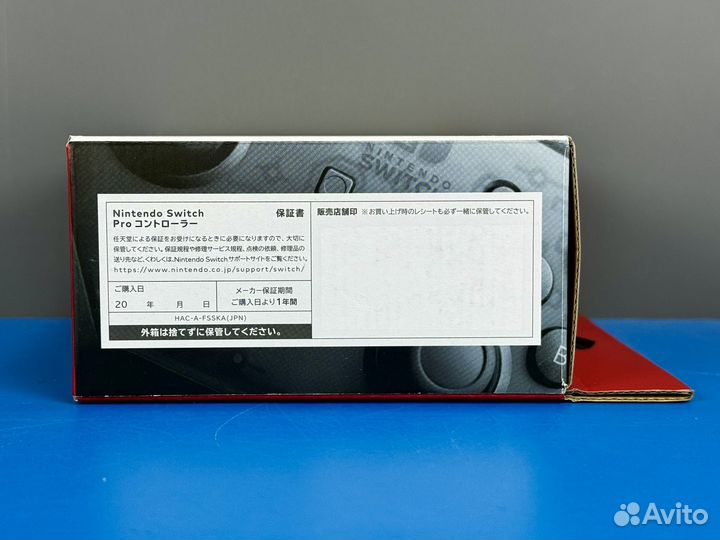 Nintendo Switch Pro Controller новый, оригинальный