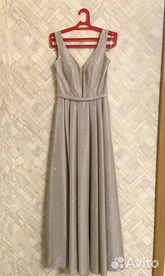 Платье вечернее