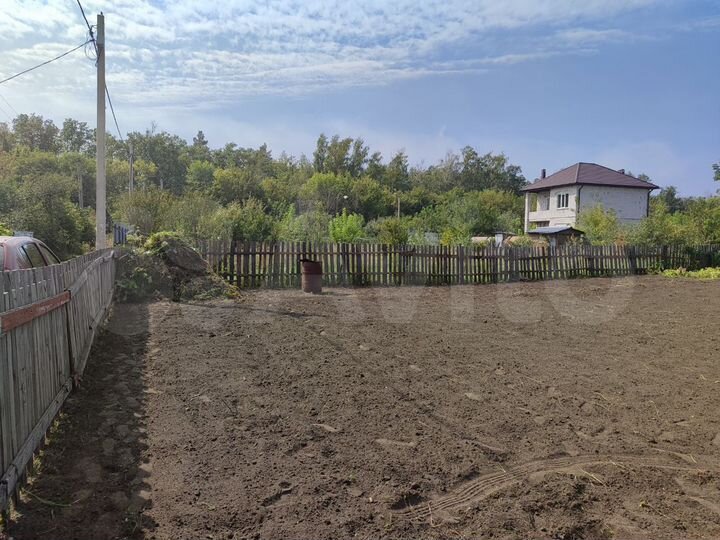 Дача 10 м² на участке 6 сот.