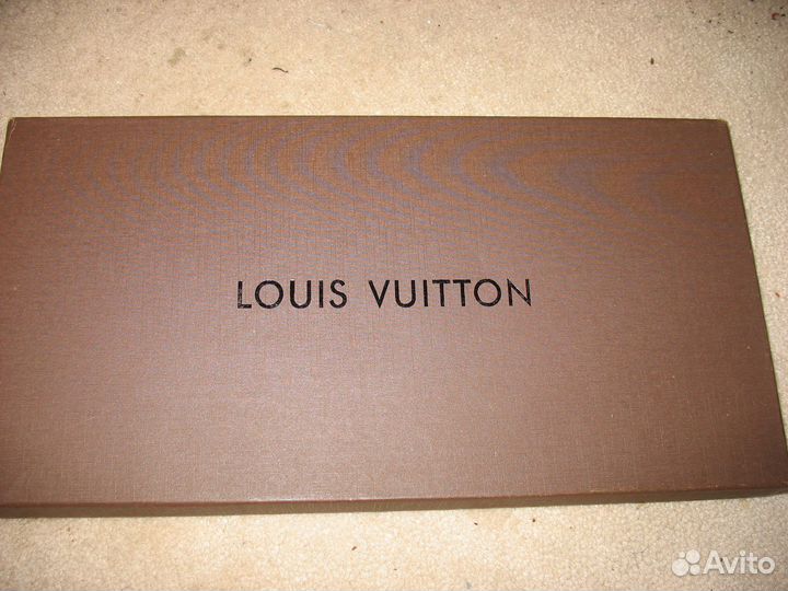 Шарфы платки палантины брендовые