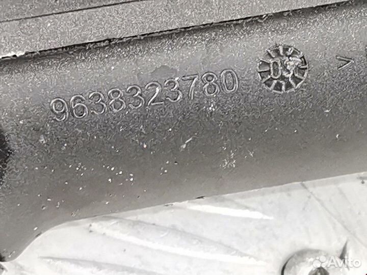 Маслозаливная горловина Citroen C3 Picasso 2000