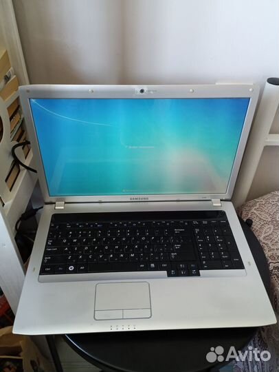 Ноутбук Samsung NP-R730-JA03, 17.3