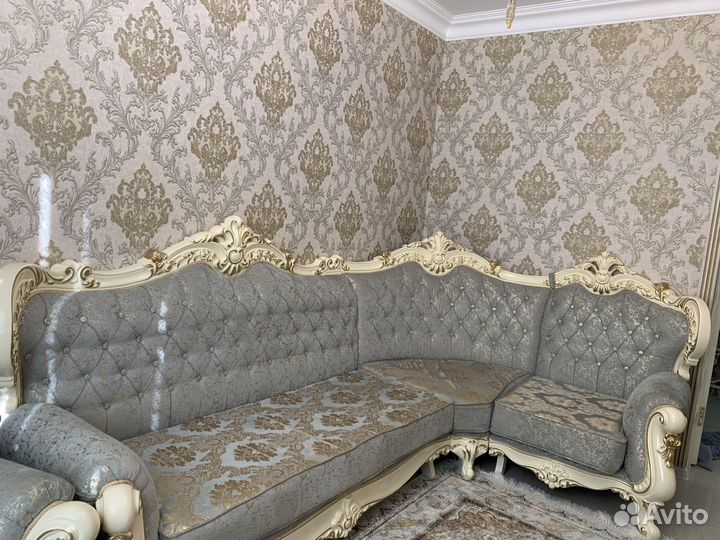 Угловой диван