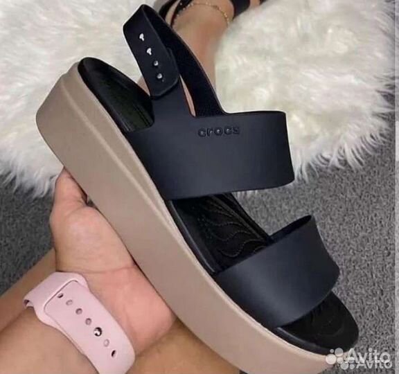 Босоножки crocs 36,37,38,39