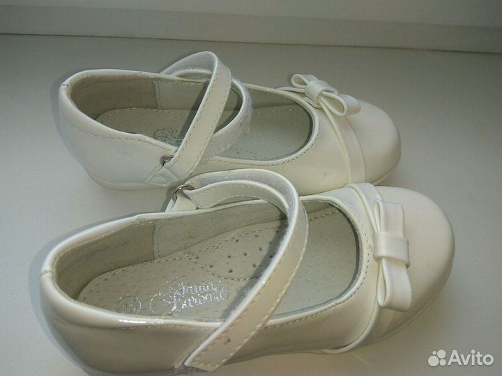 Новые туфли на девочку