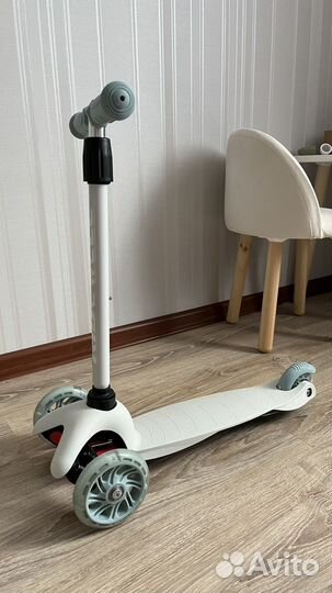 Самокат детский трехколесный